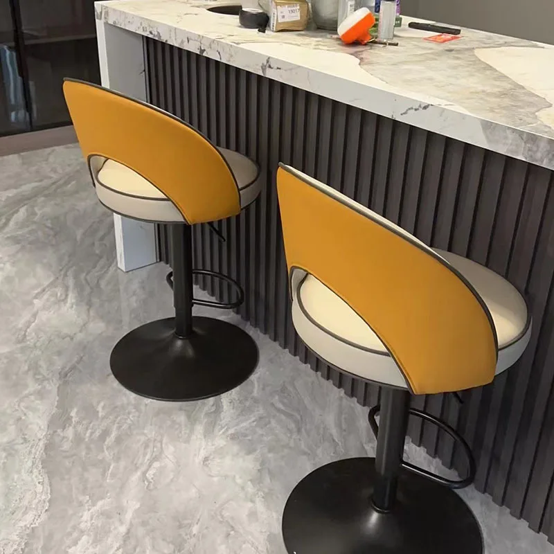 Nordic Modern เก้าอี้บาร์ห้องรับประทานอาหาร Beige สวยหรูหราเก้าอี้บาร์ปรับความสูง Confort Taburetes De Bar Home เฟอร์นิเจอร์
