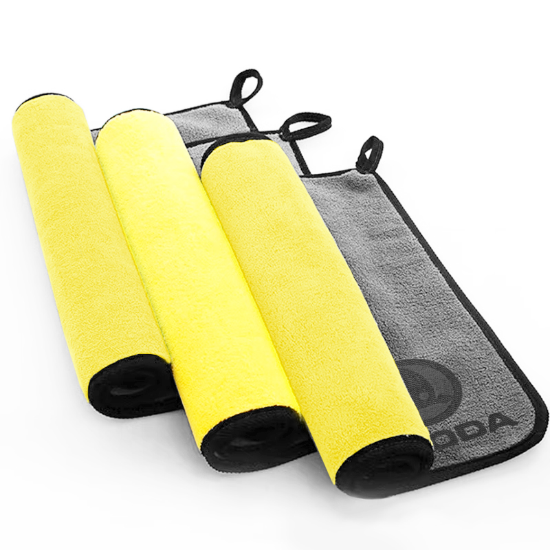 Toalla de microfibra para lavado de coches, emblema automático, paño de limpieza y secado para Skoda Octavia 2 3 A5 Rapid Kodiaq Karoq Fabia Kamiq Roomster