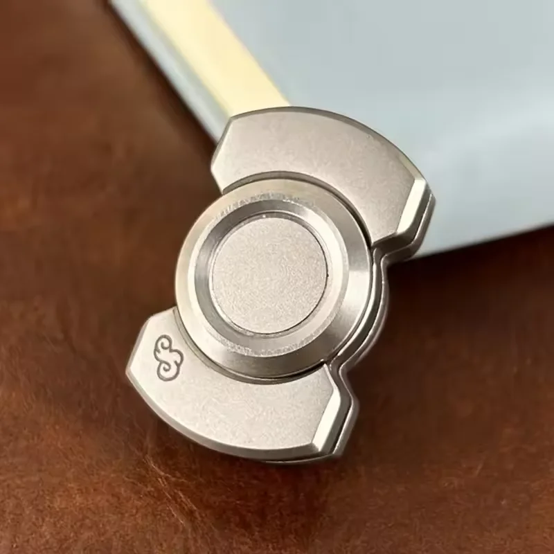 Metalowy Magnetyczny Slider Transformujący się w Spinner, Karta do Wciskania, Mini EDC, Redukujący Stres, Karta do Wciskania dla Dorosłych, Zabawka Antystresowa Przeciwdziałająca Lękowi
