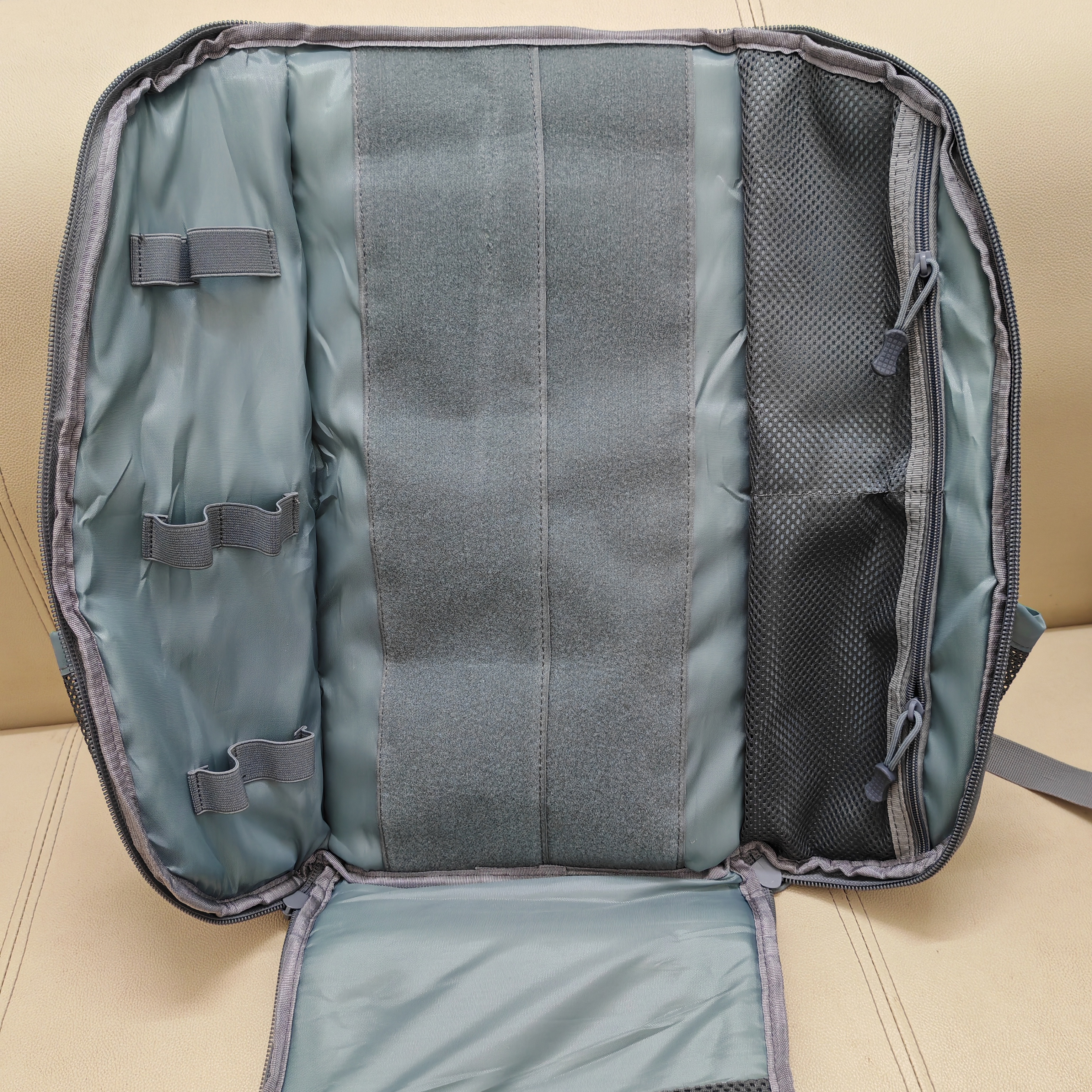 Pacote de assalto médico versátil tático mochilas ao ar livre mochila tática respingo de água