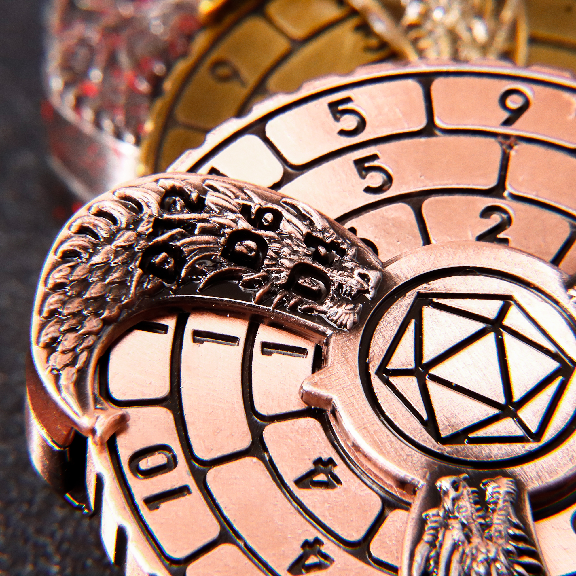 D+D Metal Fingertip Gyro Roulette Dice for Dungeons and Dragons, DND Spinner Metal Dice, Dragon Compass Dice Set For Gifts