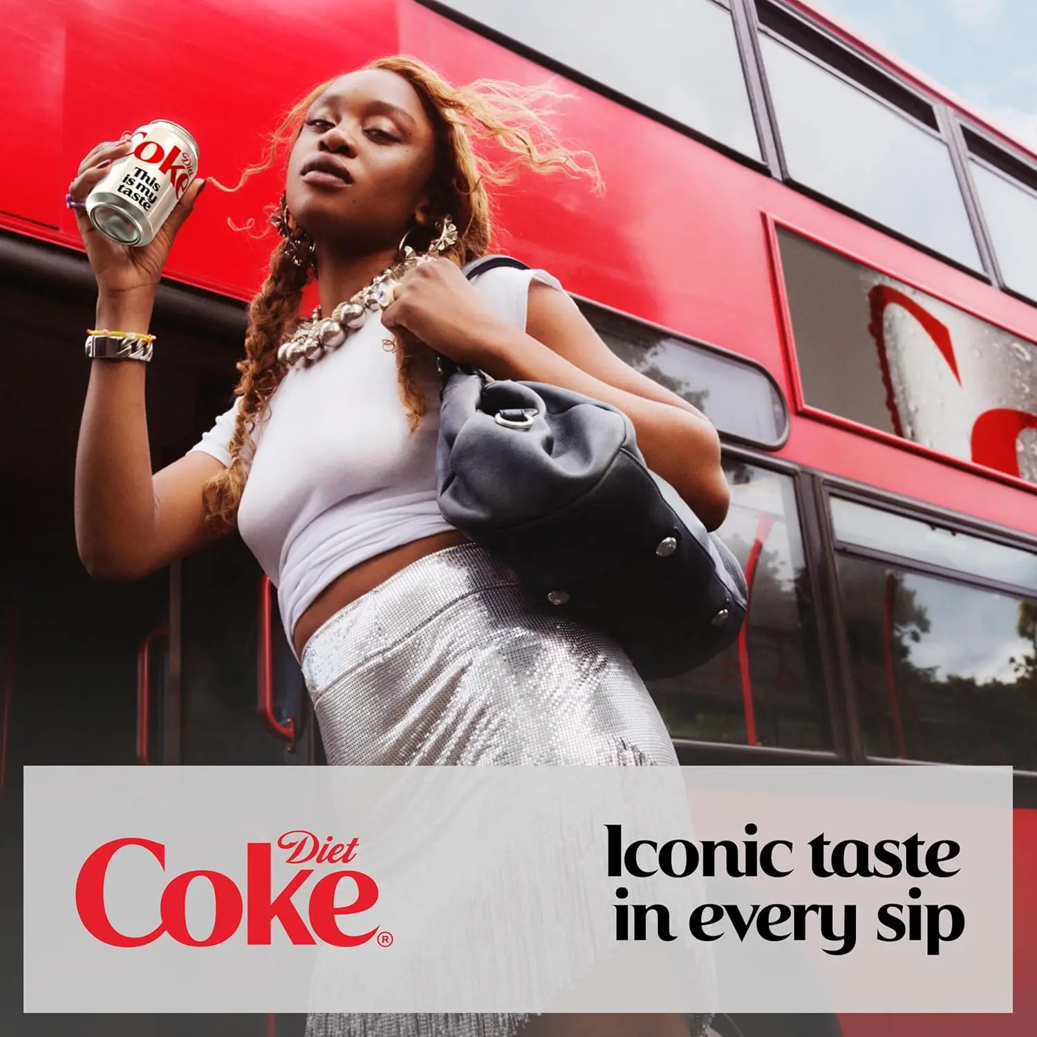 Diet Coke Sparkling Cola 330ml Can Pack of 24 Refreshing Low-Calorie Beverage