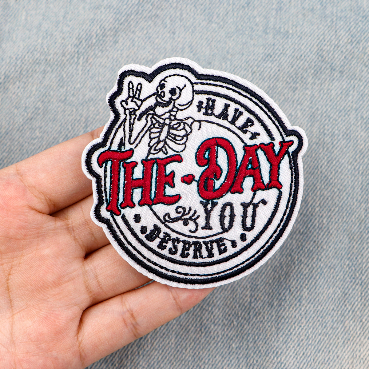 ハロウィーンの骨格と猫の服のパッチ,刺embroideredパッチ,縫製バッジ,アイロンパッチ,衣類アクセサリー