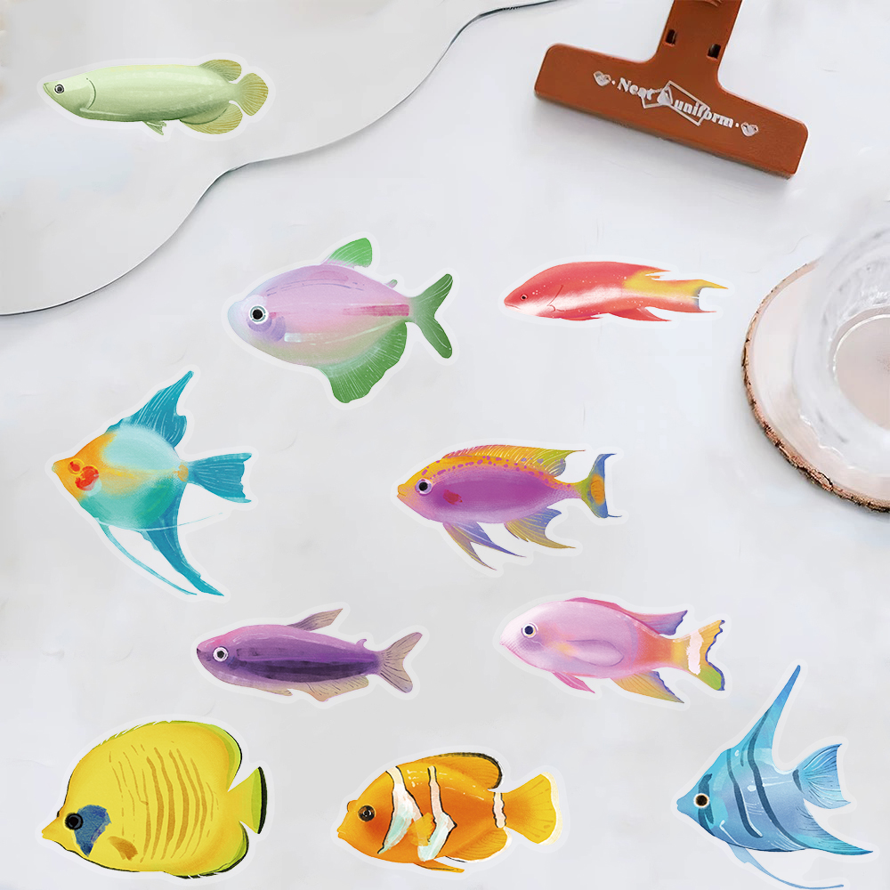 50PCS ปลาโปร่งใสสติกเกอร์แล็ปท็อปรูปลอกห้องนั่งเล่นสมุดภาพสเก็ตบอร์ดกระเป๋าเดินทาง Art กันน้ําโทรศัพท์สติกเกอร์ Graffiti