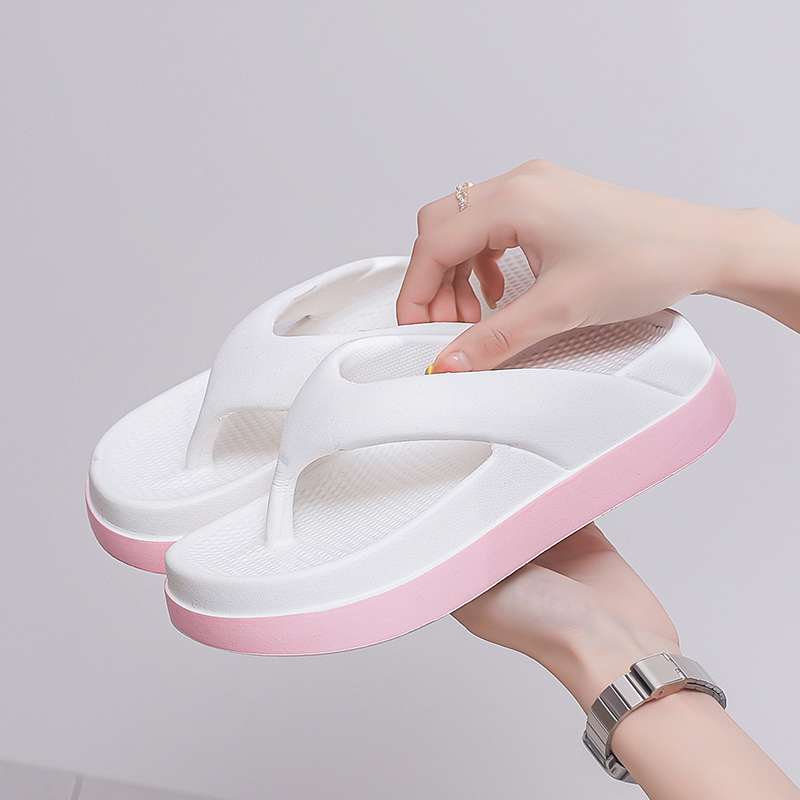 Mulher flip flops sapatos de design popular 2024 tendência sandálias de plataforma casual antiderrapante chinelos ao ar livre características únicas sandálias planas