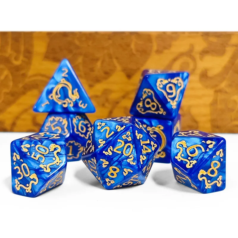 7 ชิ้น DND ลูกเต๋า 7 ชิ้น/เซ็ตลายมังกรลูกเต๋าหลายเหลี่ยมเล่นบทบาท D & D TRPG เกมกระดานลูกเต๋าเป็นของขวัญความบันเทิงอุปกรณ์เสริม
