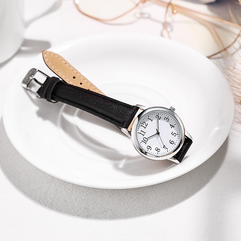Reloj digital de cuarzo para mujer Reloj compacto con cinturón para mujer