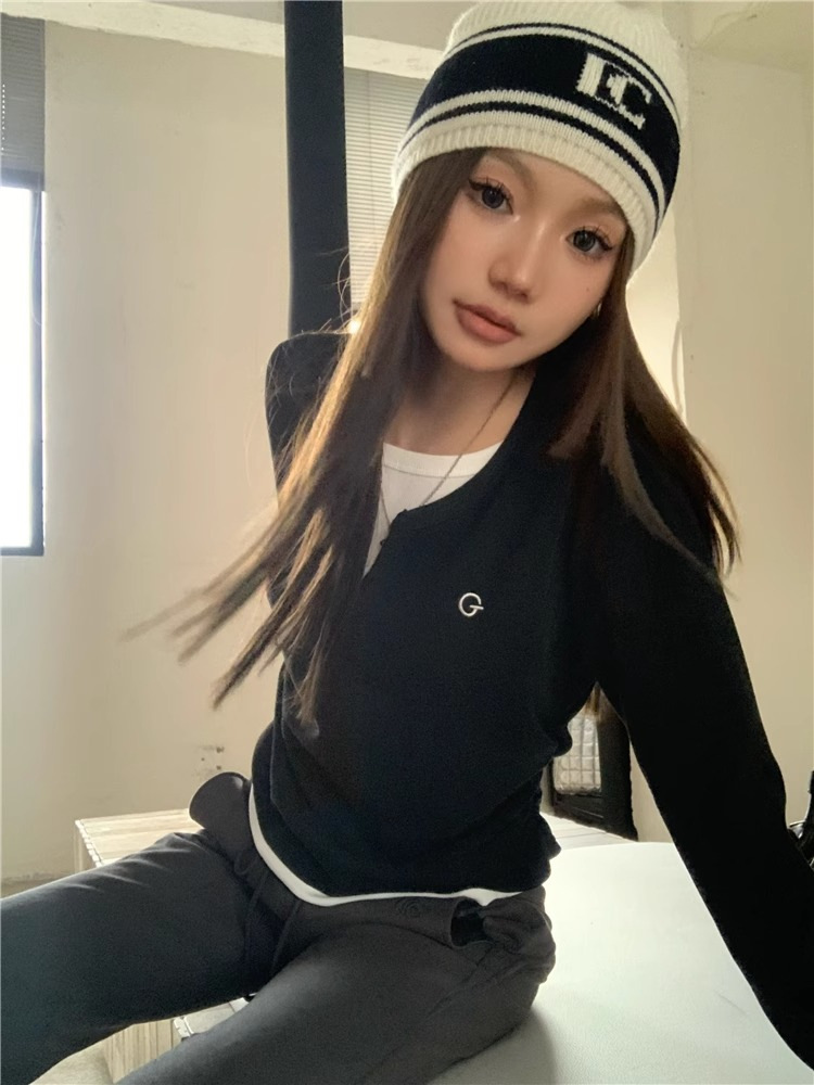 Camiseta falsa de dos piezas para mujer, camiseta de manga larga para otoño e invierno, corte ajustado y parte inferior adelgazante, parte superior inferior retro