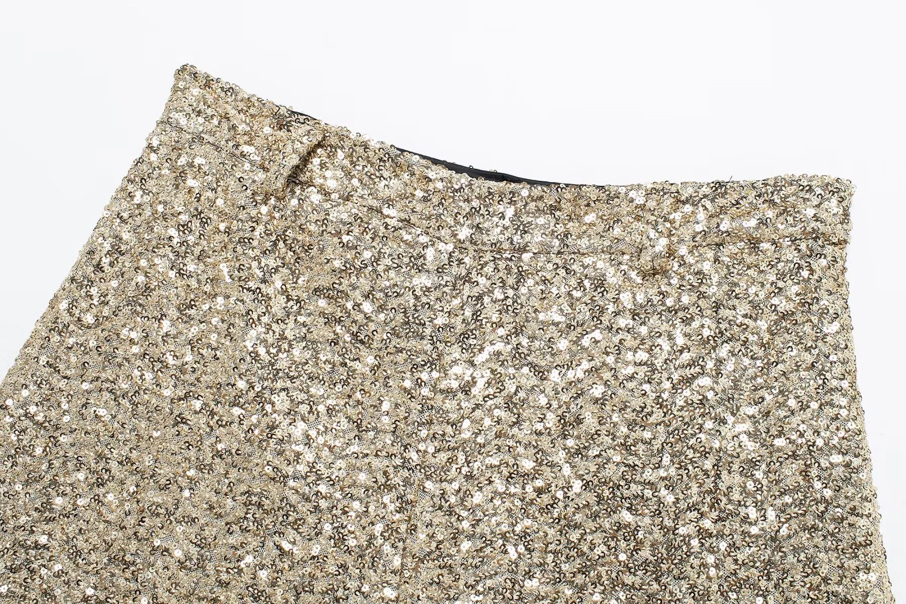 DEEABAE Korean Dongdaemun 2025 High-end Temperament Sexy Sequins Mid-waist Casual All-match Shorts