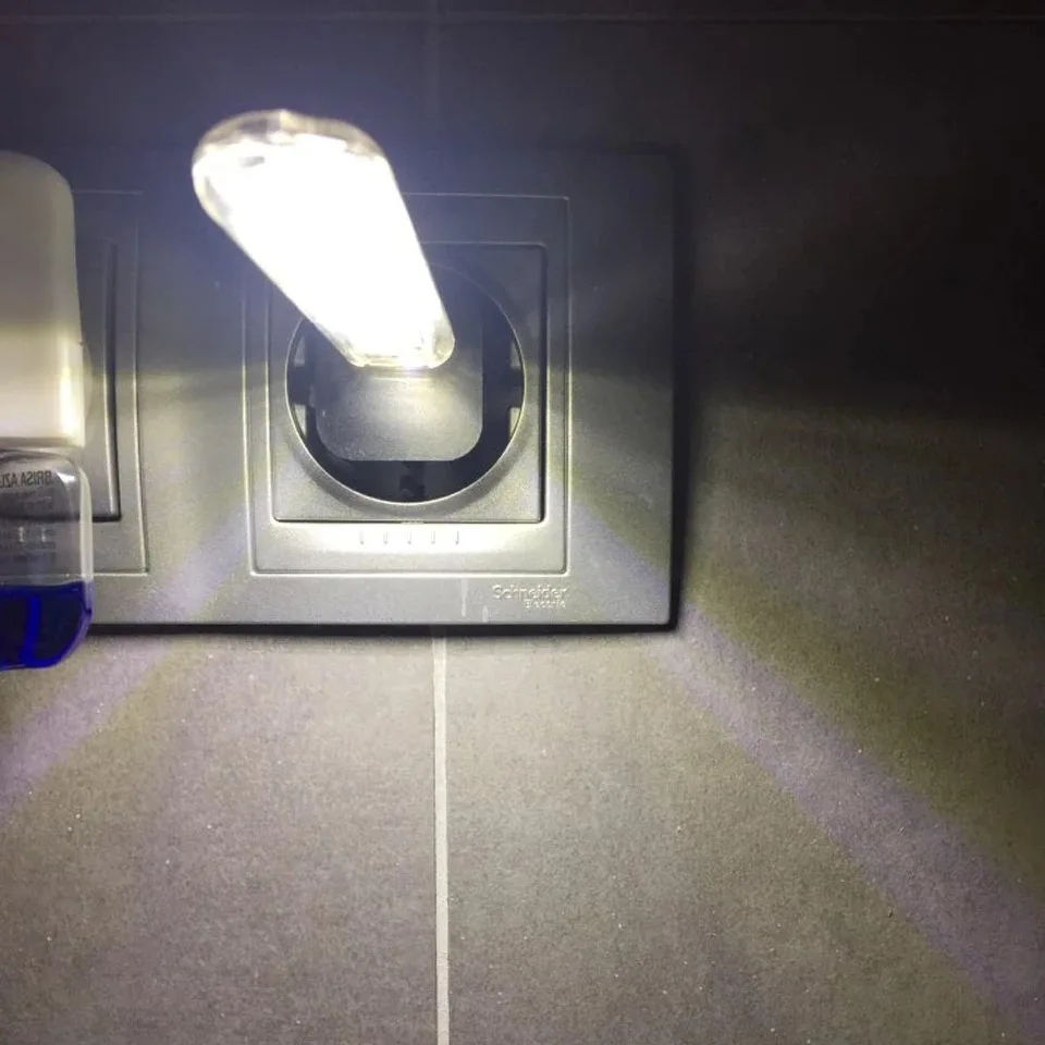 24/8/3LEDs Mini USB LED Book Light RGB Ultra Bright Reading Lamp SMD Bulb For Power Bank Laptop Notebook Przenośne lampki nocne