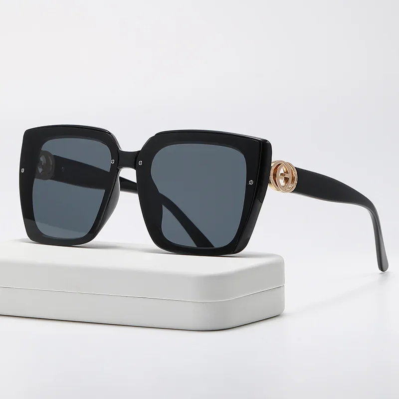 New Large Frame Square Sunglasses Women's Brand Designer Fashion Sun Glasses Women Outdoor Travel Eyewear UV400 Oculos De Sol