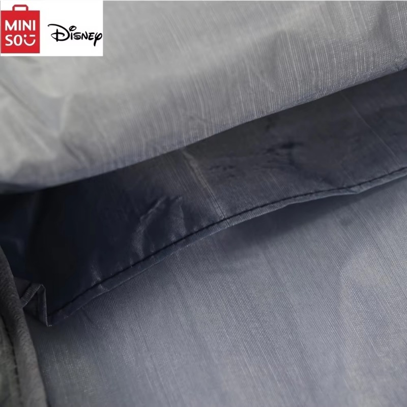 MINISO Plecak z motywem Disney Stitch Wytrzymały, lekki plecak szkolny podróżny inspirowany kreskówkami, z bezpiecznym zamkiem błyskawicznym