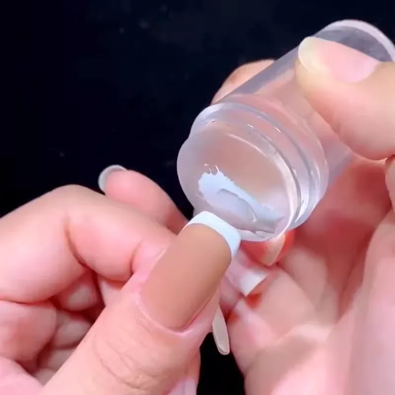ซิลิโคนโปร่งใสเล็บซีลแต่งหน้า Stamping เล็บฝรั่งเศสแม่แบบ Easy เล็บฝรั่งเศสพร้อมเล็บแสตมป์ Scraper เครื่องมือ