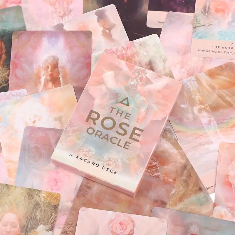 1 กล่อง Rose Oracle ไพ่ทาโรต์ภาษาอังกฤษรุ่นเกมกระดานดาดฟ้าเวทมนตร์ Fairy Guidebook ลึกลับ Divination การ์ดเล่น