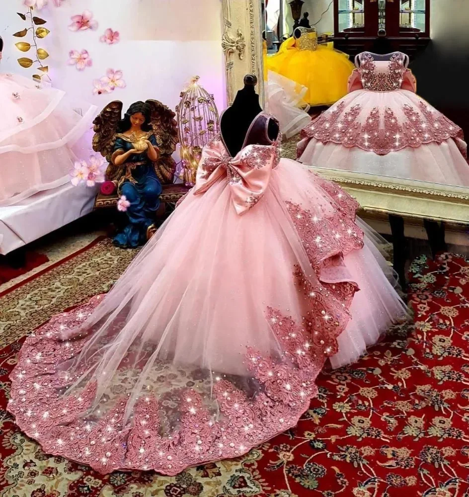 Robes de demoiselle d'honneur de mariage rose, robe de fête d'anniversaire pour petites filles, en dentelle perlée, robe de concours de princesse sur mesure, 2024