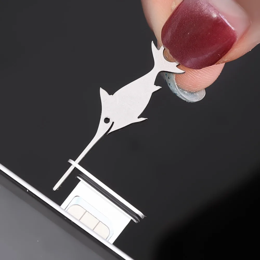 Aiguille universelle en acier inoxydable en forme de poisson-épée, dé à coudre pour Smartphone, retrait du plateau de carte Sim, broche d'éjection, outil clé, pointes de cartes Sim