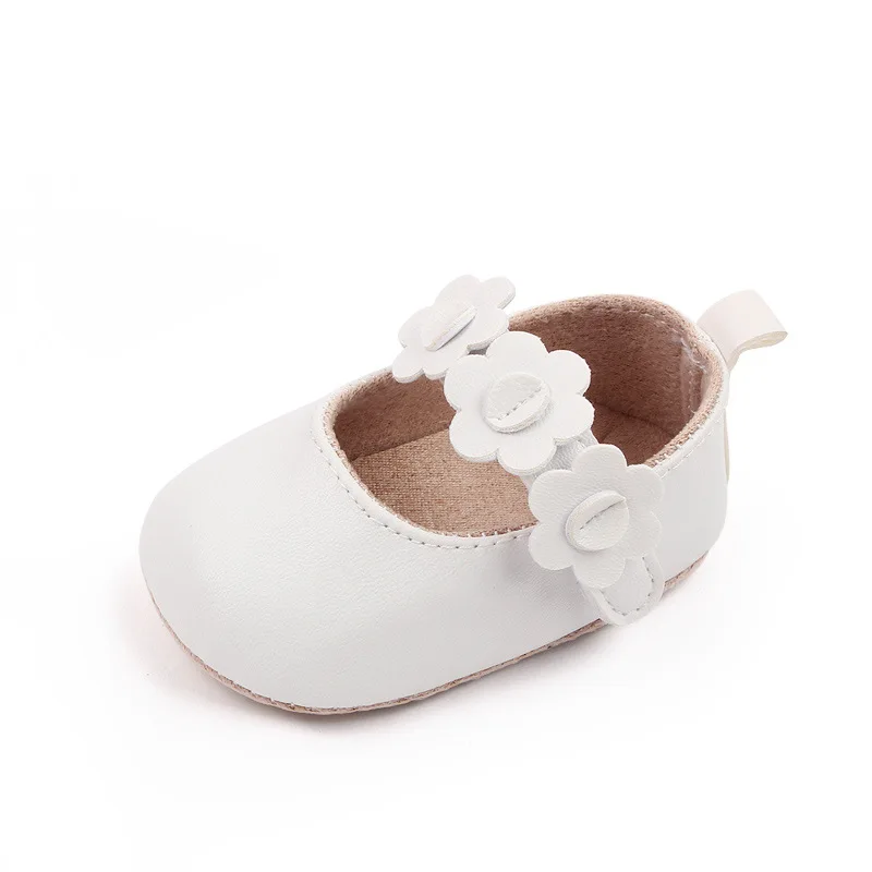 0〜2歳の赤ちゃんと女の子のためのPUレザーシューズ,春と秋の花,小さな女の子のための最初のステップ,新生児のための靴