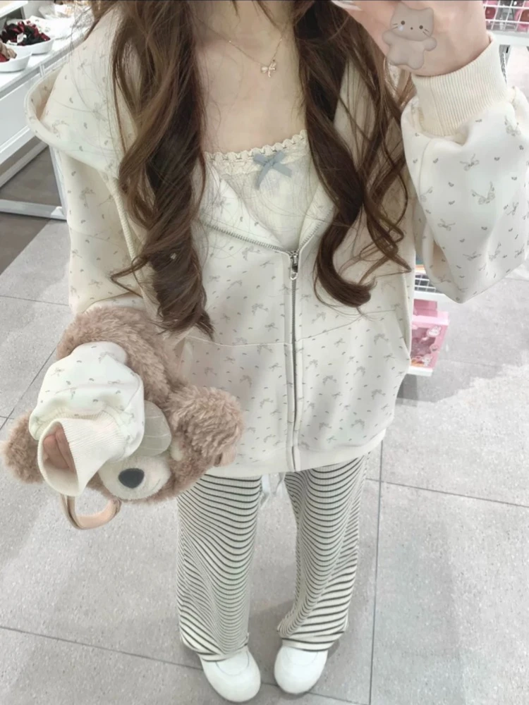 HOUZHOU Cuteore Sweet Coquette Bluzy Kobiety Y2k Harajuku Kawaii Streetwear Bow Print Oversized Bluza z kapturem Soft Girl 2024