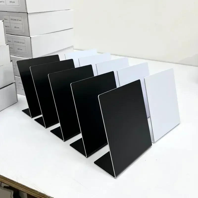 NFC branco preto padrão em branco 13.56MHz chip NFC215 504Bytes mídia social sem padrão RFID NFC Google Review stand display