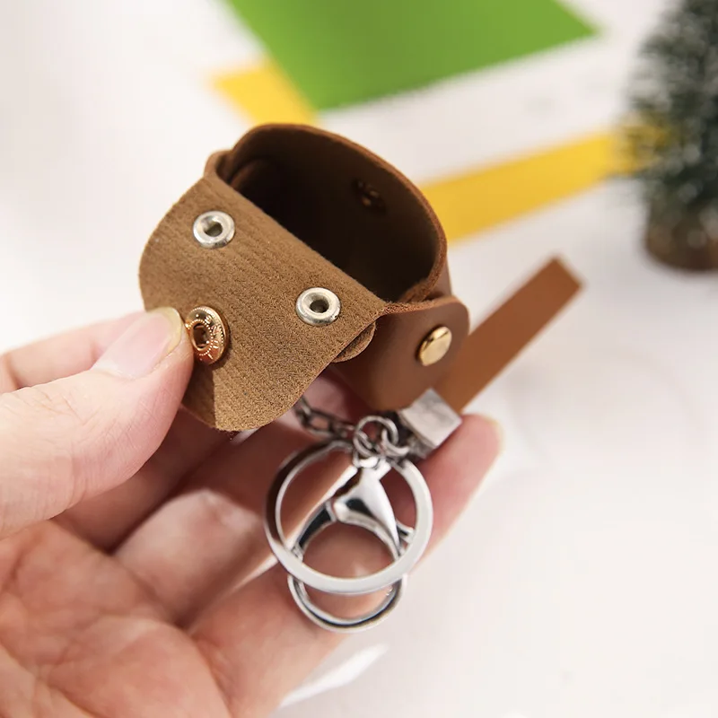ใหม่ Mini กระเป๋าจี้น่ารักหูฟังกระเป๋าพรีเมี่ยมหนังสร้างสรรค์รถพวงกุญแจจี้ตุ๊กตามินิช้อปปิ้งกระเป๋าเสื้อผ้าอุปกรณ์เสริม