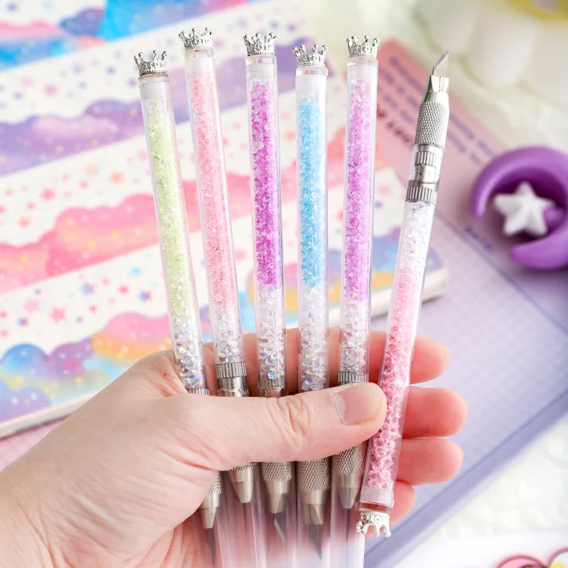 น่ารักมีดปากกามีฟองรูปมงกุฎน่ารักใบมีดยูทิลิตี้แบบ DIY เครื่องทำลายเอกสารงานฝีมือมีดสติกเกอร์ที่เปิดซองจดหมายเครื่องมือในสำนักงาน
