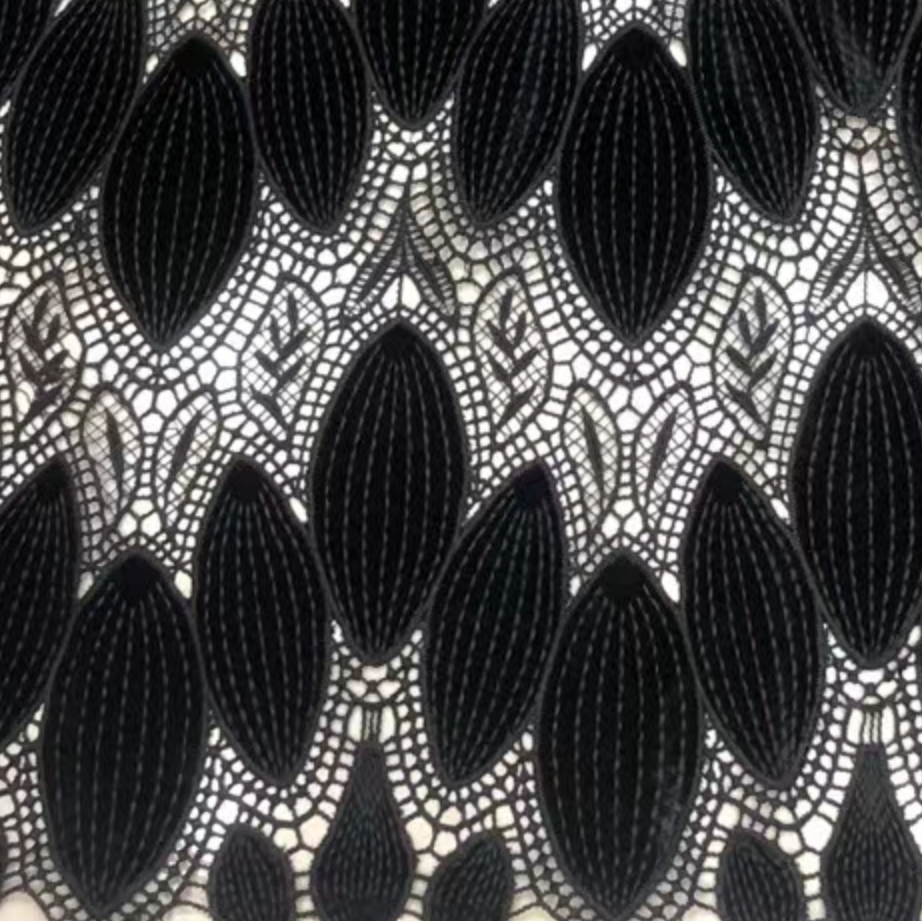 ผ้ากำมะหยี่สีดำสำหรับผู้หญิงเสื้อผ้าลายดอกไม้ทรงเรขาคณิตปักด้วยเลเซอร์ผ้ากำมะหยี่สีดำสำหรับฤดูใบไม้ร่วงฤดูหนาวชุดเดรสแบบ DIY เย็บ5ปี