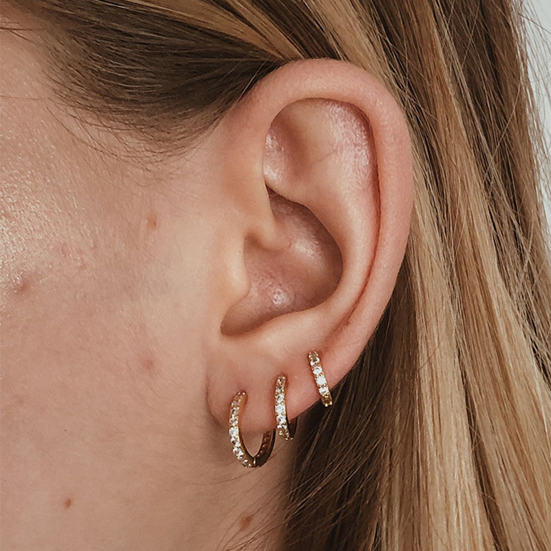 1 Paar minimale exquisite Reifen Kristall Zirkonia kleine Huggie dünne Knorpel Ohrring für Frauen Helix Tragus Piercing Schmuck