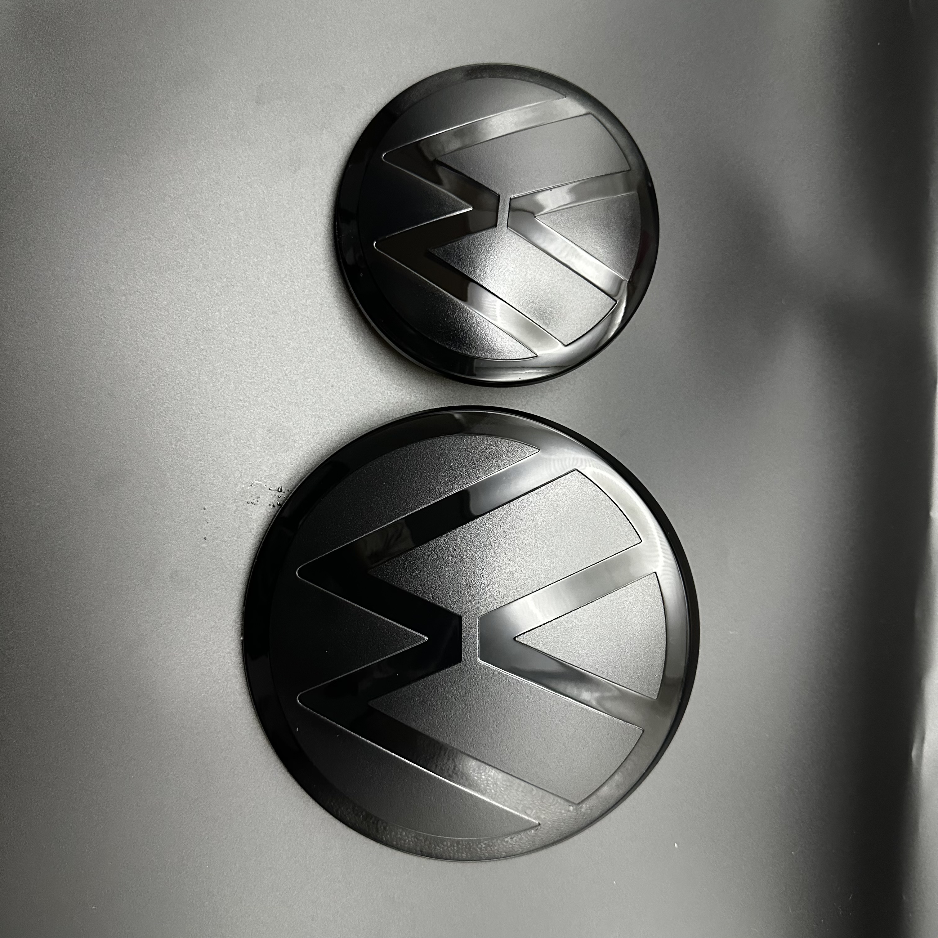 ACC フロントグリルエンブレムカバーまたはリアトランクリッドカバーに影響しませんフォルクスワーゲンゴルフ 7/7.5/8 パサート B8 ポロ CC ジェッタティグアン用