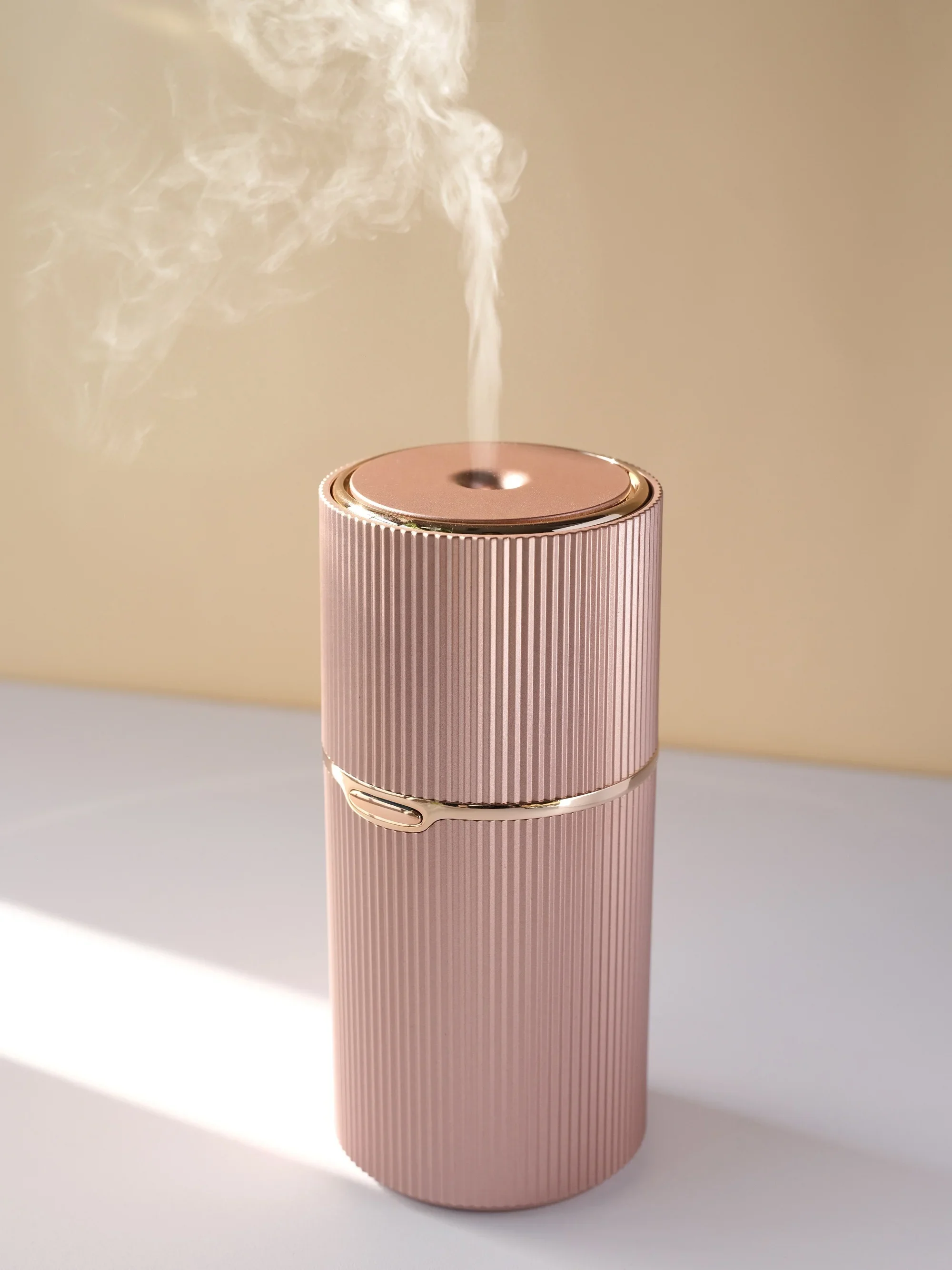 Top Seller New Arrival Ultrasonic Color  Light Car Use  Aroma Diffuser Essential Oil Air Humidifier