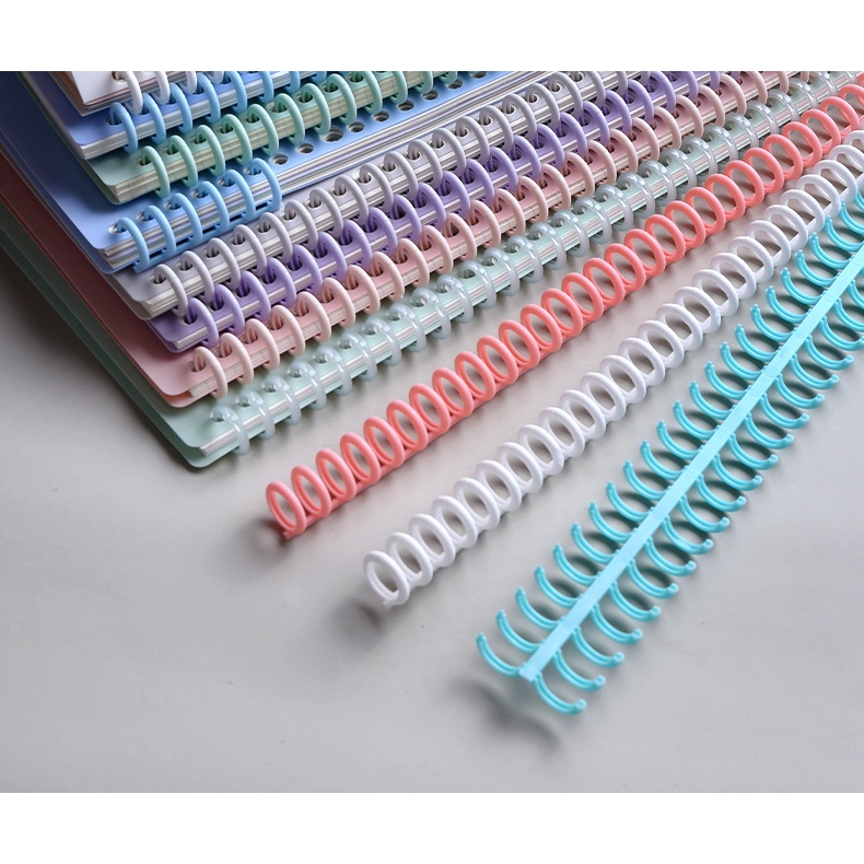 Переплет на 30 отверстий, застежка вкладыш, красочные кольца, случайный вырез