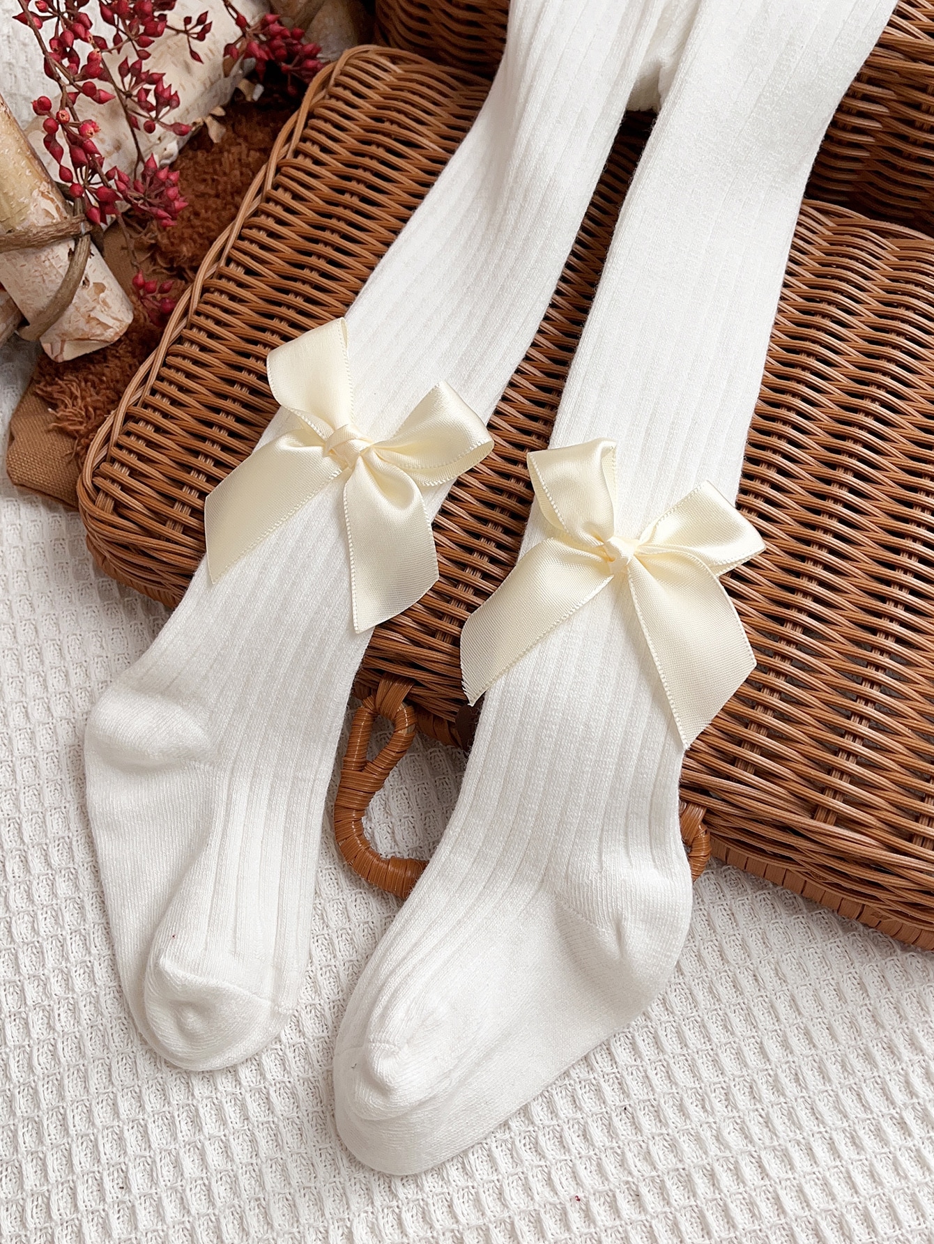 4 pares de meia-calça com decoração de laço para meninas pequenas