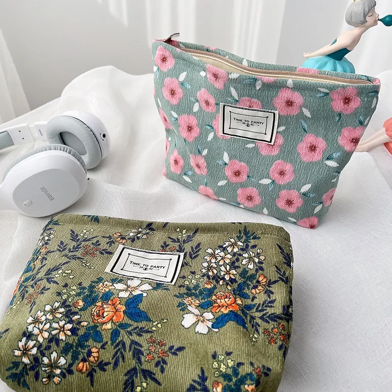 Bolsa de maquillaje de pana, organizador de bolso de mano con estampado de Flor Retro, bolsa de cosméticos para lavado, bolsa de maquillaje de viaje para mujer, estuches de almacenamiento para inodoro de belleza