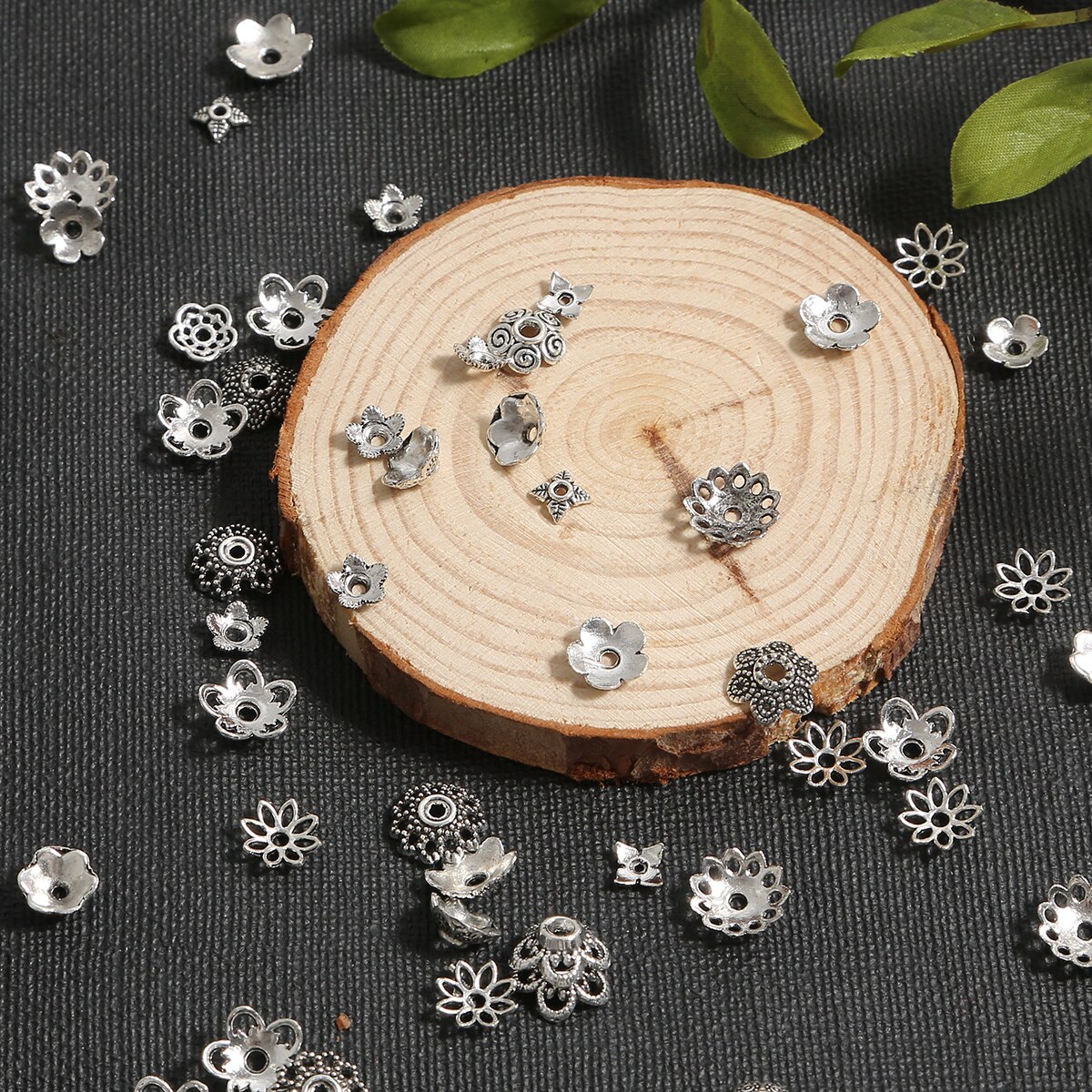 フラワーホルダーパーティションビーズキャップ、アンティークヘアピン、ステップシェイク、DIYクラウンアクセサリー、合金、100個