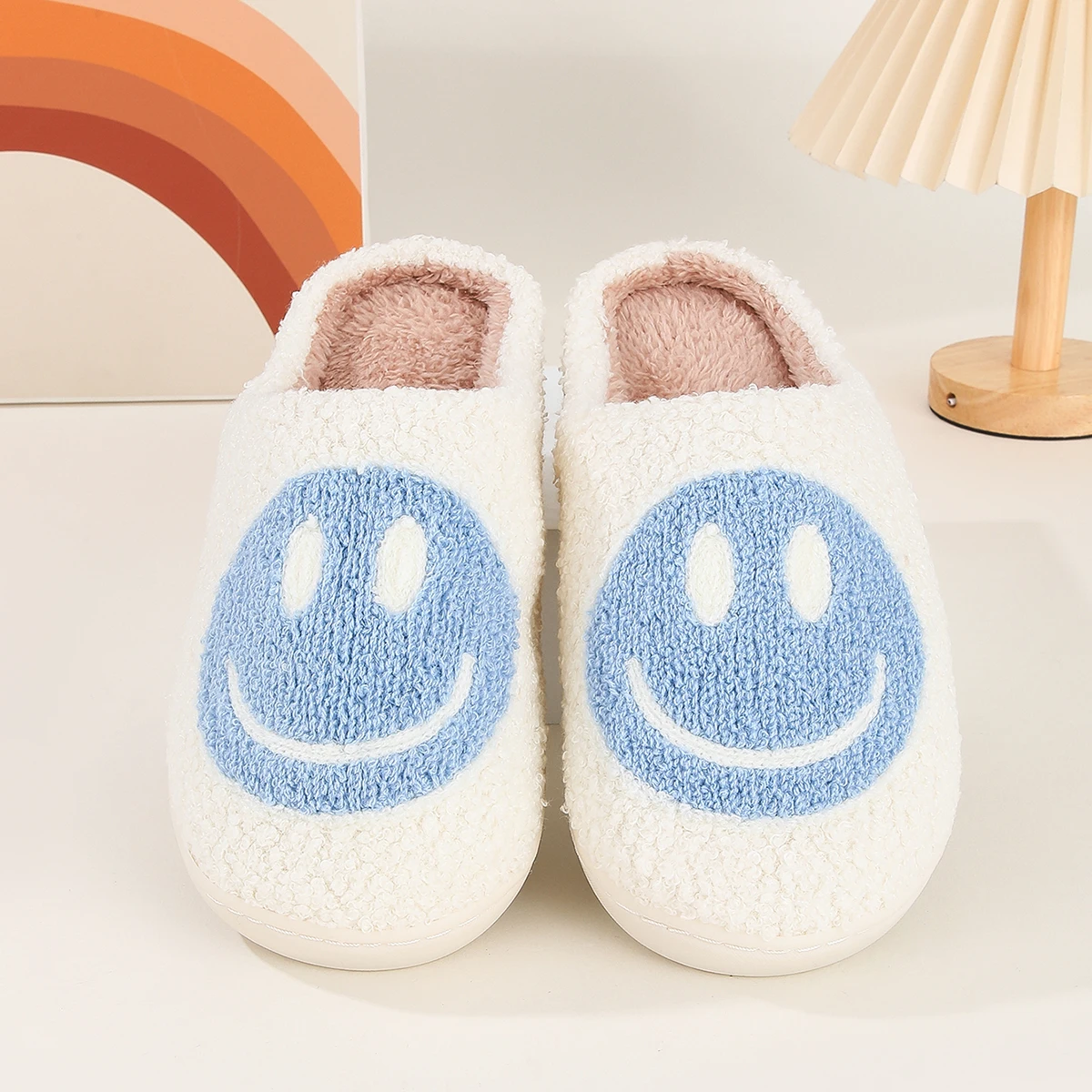 Sourire Pop hiver intérieur confortable pantoufles en peluche moelleux coton pantoufles antidérapant chaud ménage pantoufles