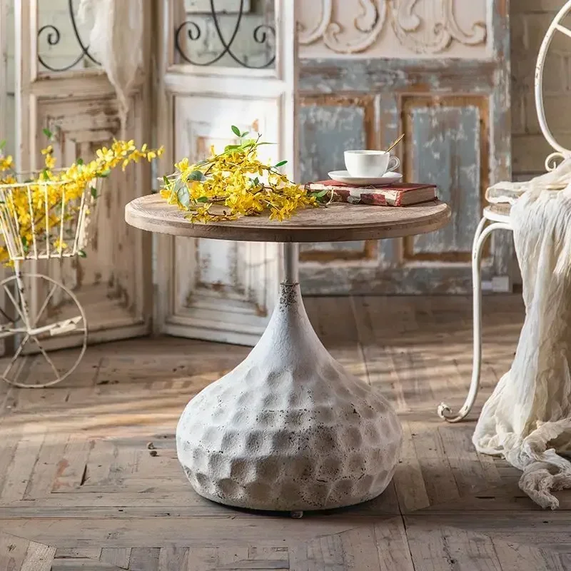 American Retro Small Round Table Cafe Coffee  Decoration Edge Few Roman Columns Old Wrought Iron Corner