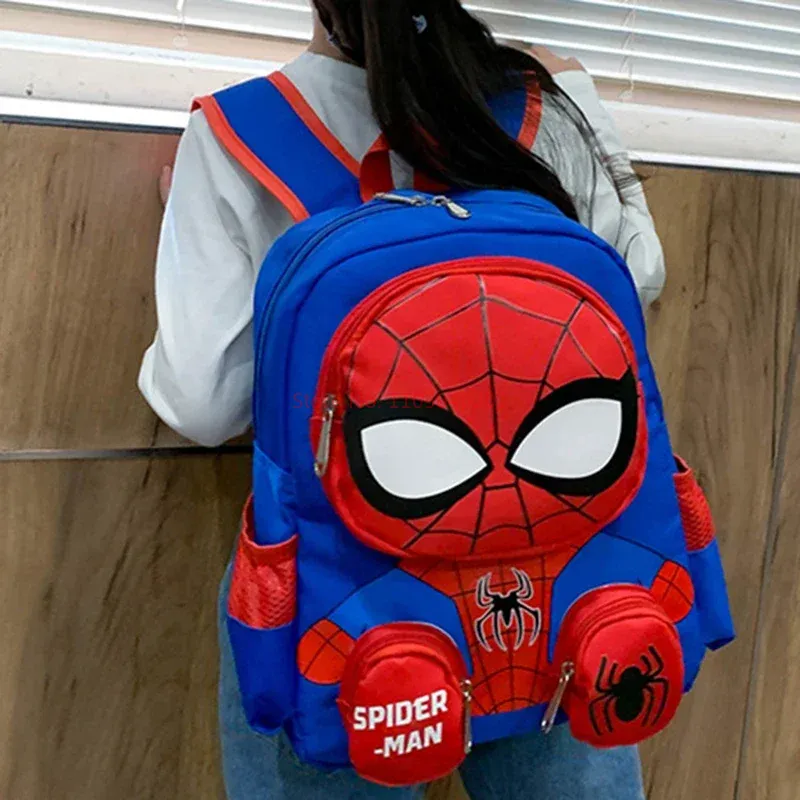 スパイダーマンの学生用バックパック,スーパーヒーローのランドセル,幼稚園の3D漫画ステレオ,子供用トラベルバッグ,ギフト,新しいコレクション2024