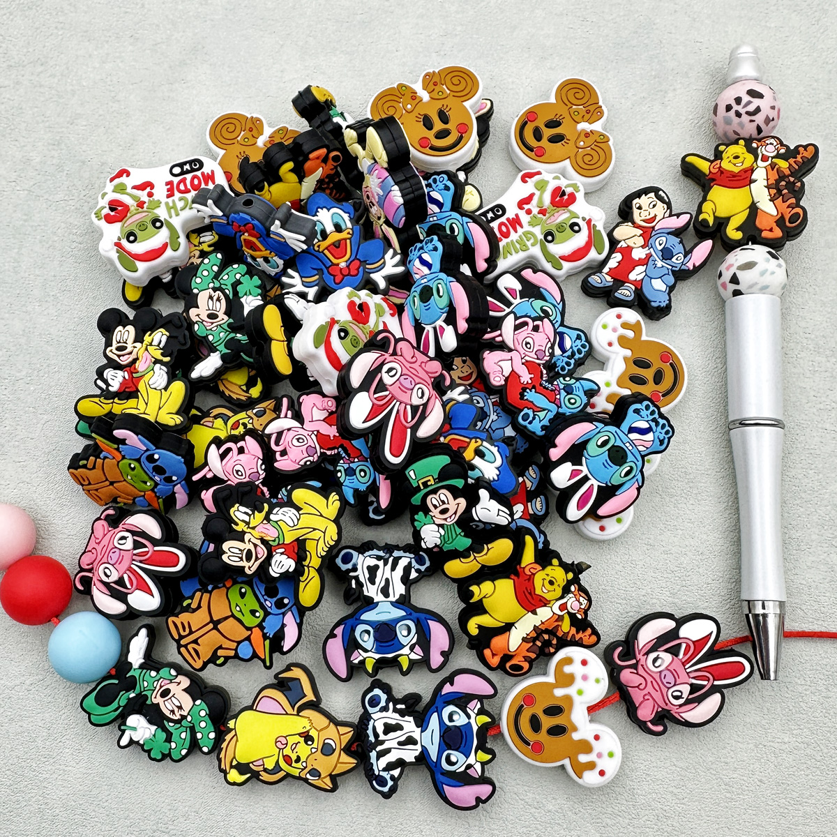 10pcs ลูกปัดซิลิโคนใหม่ DIY โฟกัสลูกปัดซิลิโคน DIY ปากกาจุกนมเครื่องประดับขายส่งซิลิโคนลูกปัดของขวัญ