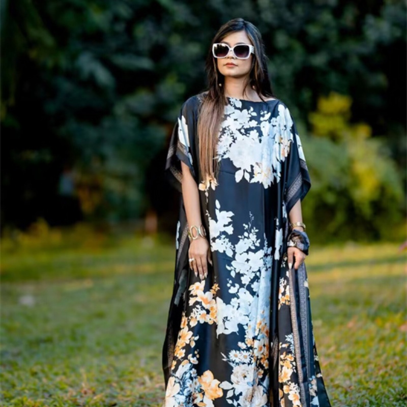 Malezja oferuje różnorodne, modne, luźne szaty dla muzułmanek, ponieważ pakistańskie sukienki arabskie