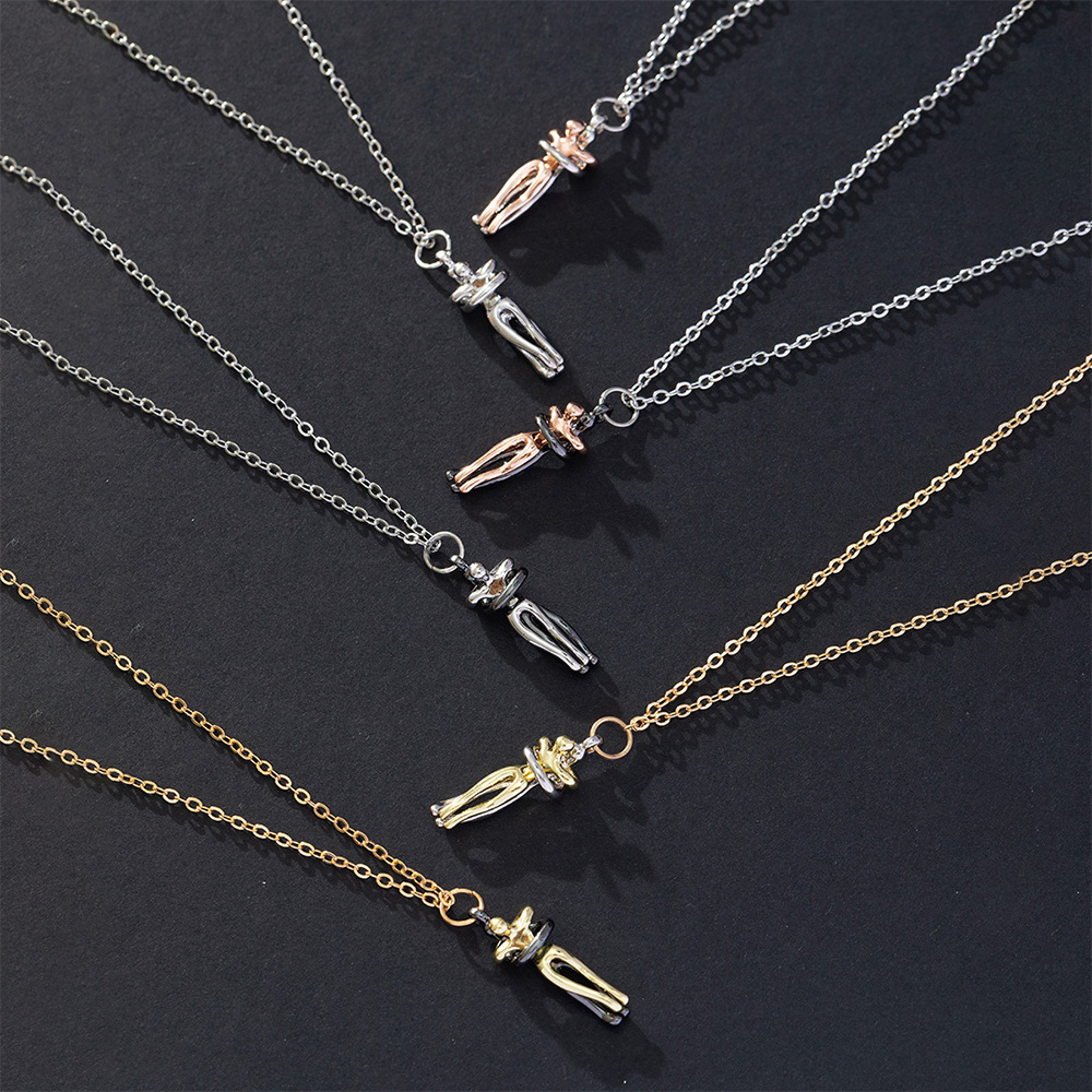 Collana chic con ciondolo abbraccio nero per coppie: elegante simbolo d'amore, perfetta per feste e abbigliamento quotidiano