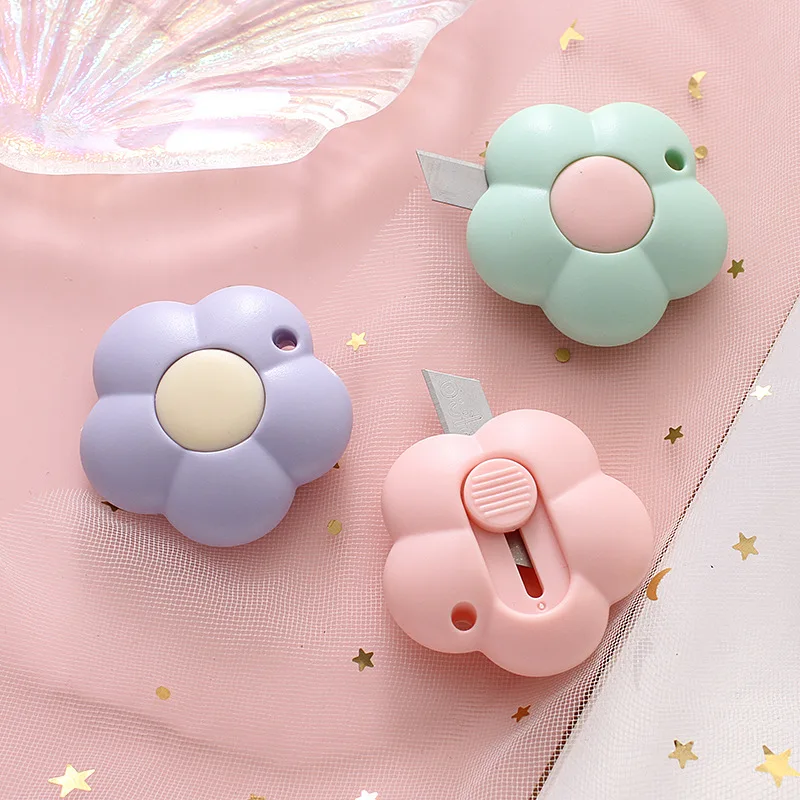Mini couteau utilitaire à fleurs, boîte à couteaux, coupe-papier, ouvre-lettre, coupe-papier d'art, papeterie Kawaii, 1-3 pièces