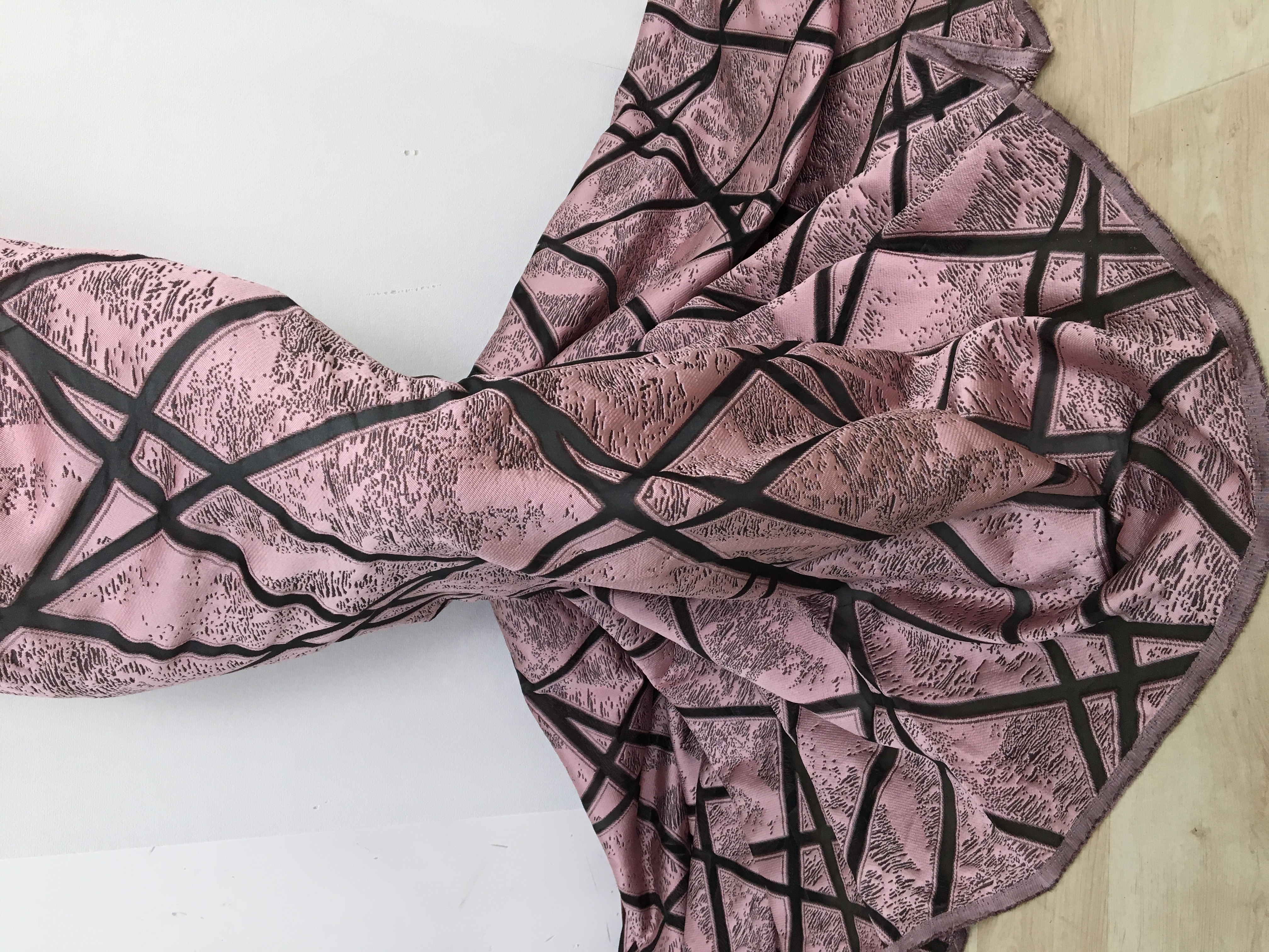 ใหม่ล่าสุด 2025 ผ้าผ้าลูกไม้ Jacquard ผ้าลูกไม้ฝรั่งเศสผ้า 2.5 หลาคุณภาพสูงลูกไม้ไนจีเรียผ้าสําหรับชุดปาร์ตี้ TY2731