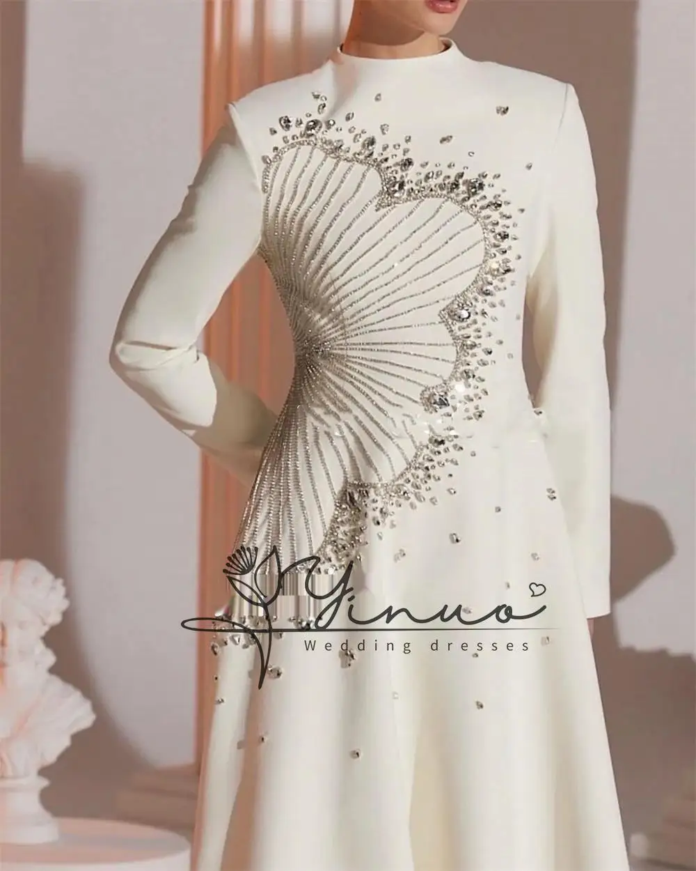 ที่กําหนดเองเจอร์ซีย์ประดับด้วยเลื่อมดอกไม้ประดับด้วยลูกปัด Ruched คนดัง A-Line คอสูง Bespoke โอกาสชุด Midi ชุด