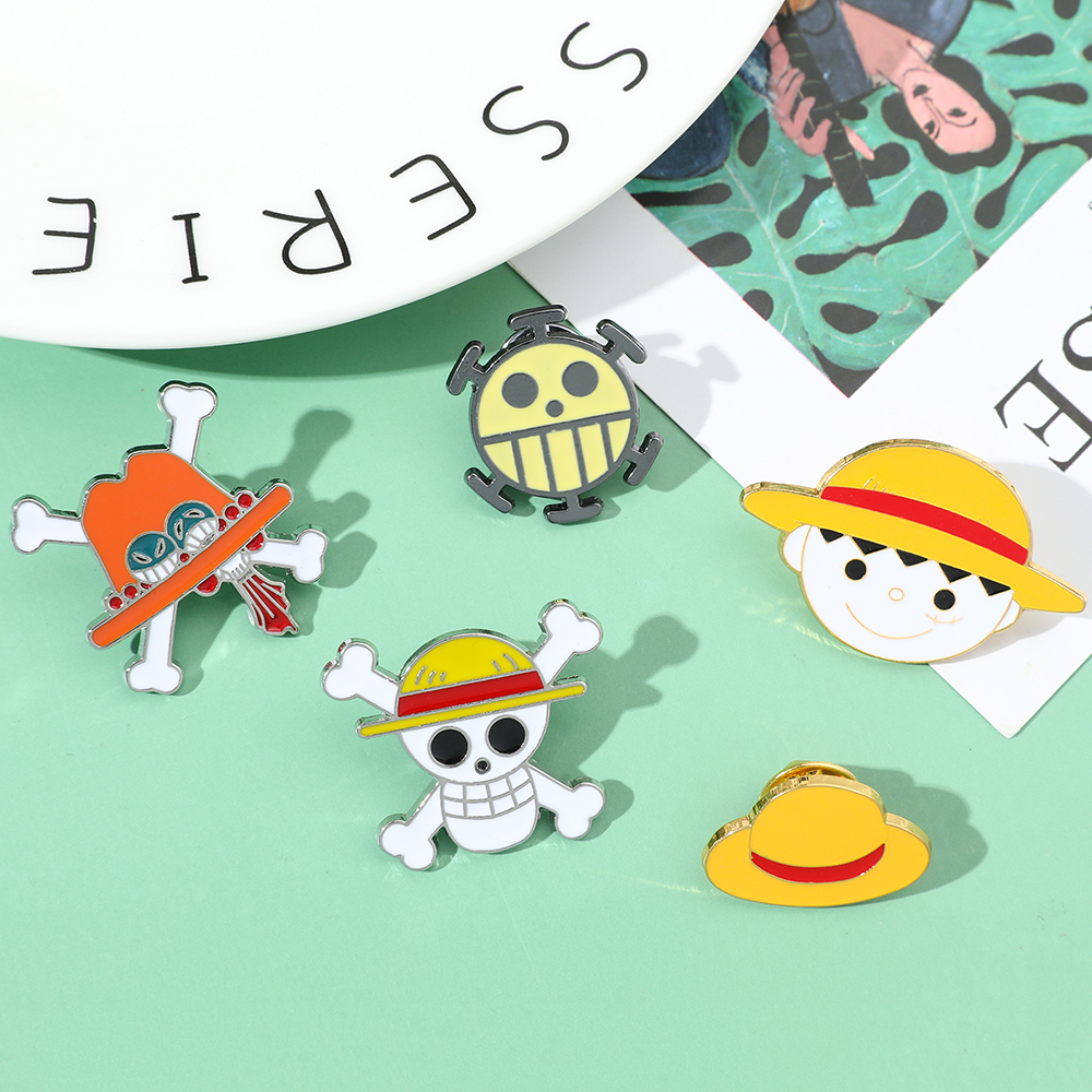 Broche de una pieza, mono de dibujos animados de Anime D. Mochila con calavera de Luffy, accesorios de ropa, alfileres de solapa esmaltados de aleación, insignia