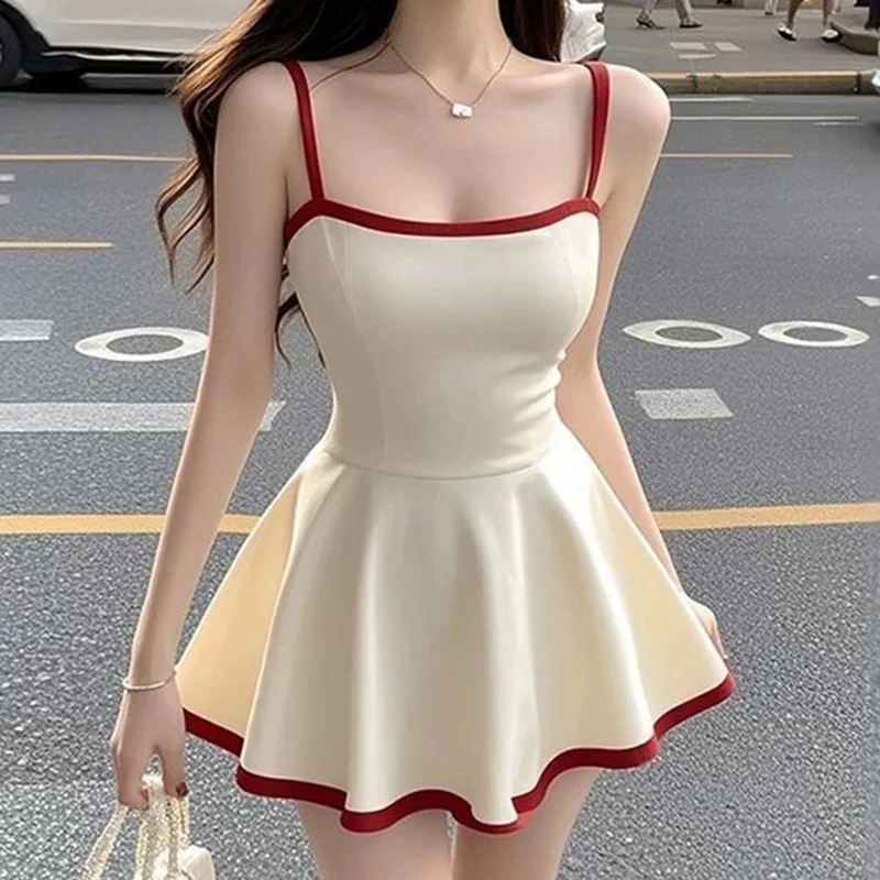 Gaun Slip Kerah Persegi Tambal Sulam Korset Kesederhanaan Antik Baru Musim Panas Rok A-line Mode Pakaian Wanita Rok Berlipat Seksi