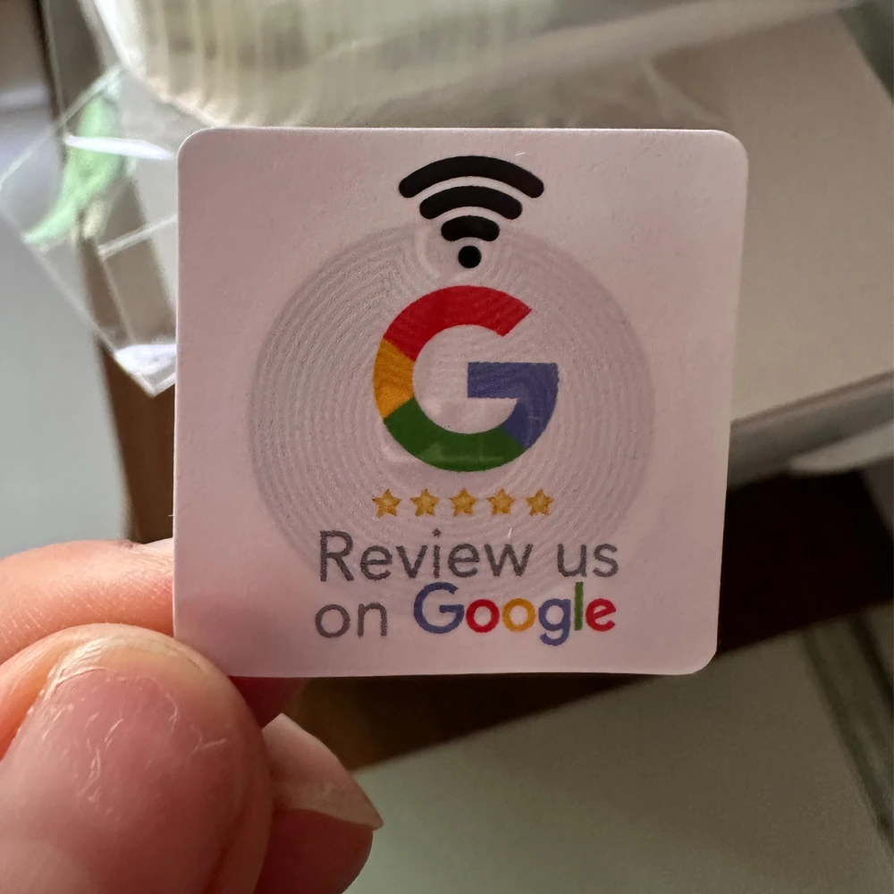 NFC Обзор Google Наклейка 13,56 МГц NFC215 Обзор нас на Google NFC Обзор на метке Наклейка Теги Водонепроницаемые клейкие этикетки NFC Теги