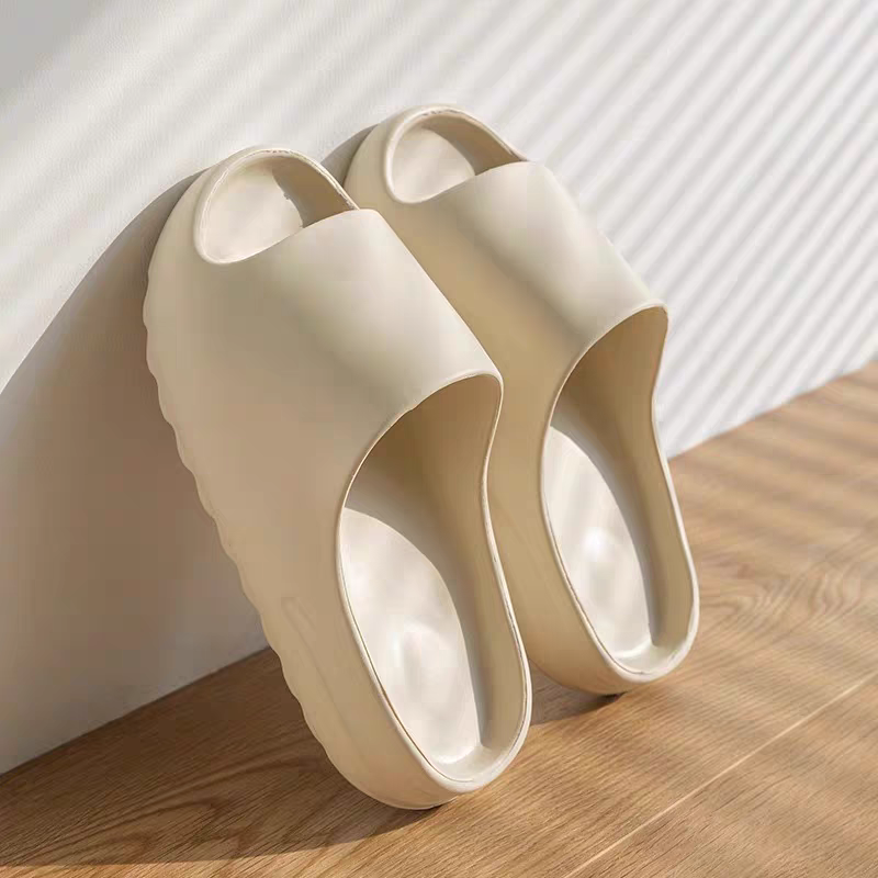 Pantofole da donna alla moda Pantofole da bagno estive piatte leggere in EVA per la casa Comfort Massaggio Coppie Scivoli da interno Scarpe da doccia