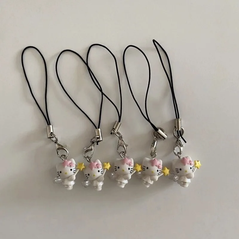 พวงกุญแจพวงกุญแจห้อยกระเป๋า DIY น่ารักสำหรับตกแต่งของขวัญวันเกิดเพื่อนอุปกรณ์ประดับโทรศัพท์มือถือรูปสตอเบอร์รี่น่ารักตลก