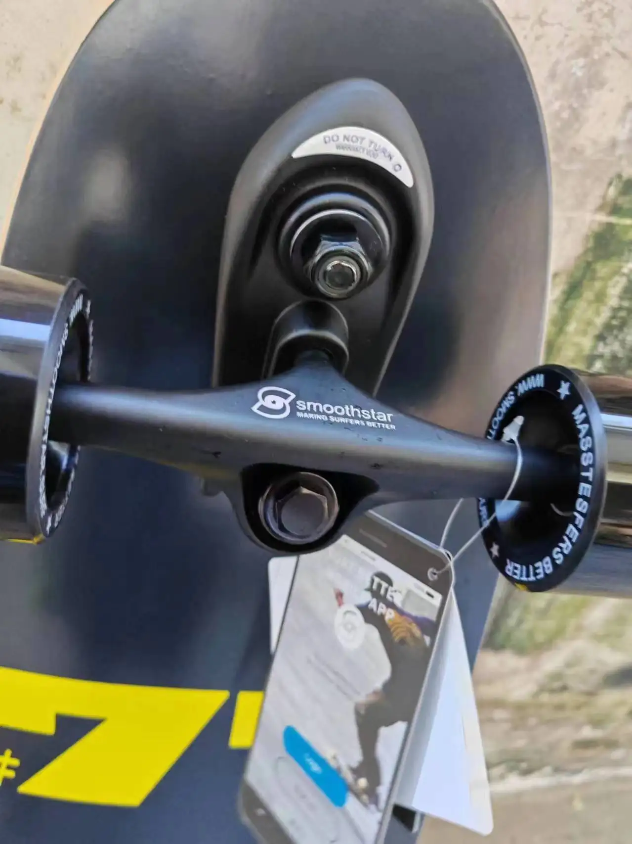 Caminhão de skate de surf TD caminhão 77 conjunto de 2 peças com parafusos de almofadas riser parte estrela lisa