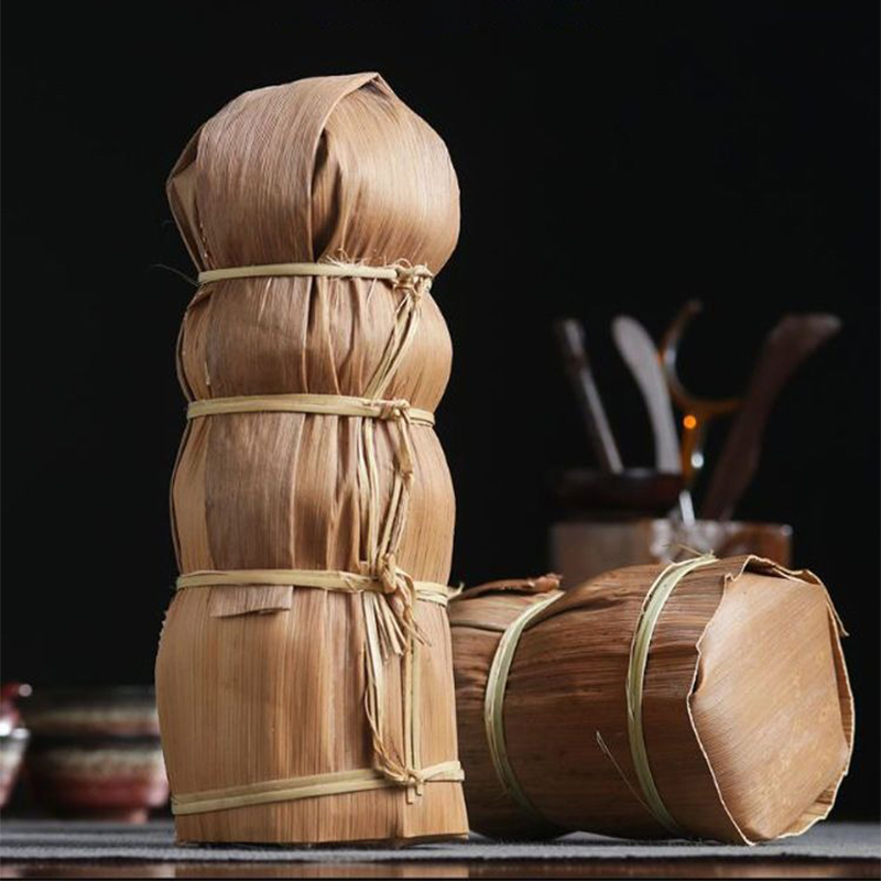 Natural Chinese Yunnan Pu'er Tea Set Bamboo Shell Packaging Pu erh Round Cake/Brick Shape/Cylindrical Shape Bamboo Shell Package