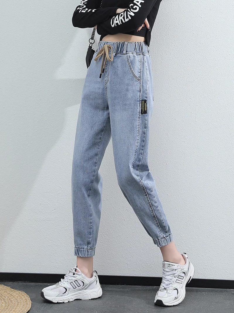 トレンディなショートレディースジーンズハイウエストお父さんハーラン春秋デニムパンツ視覚高さ 150 センチメートルオールドファッションウォッシュ